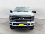 2023 F-350 Super Duty Thumbnail 2