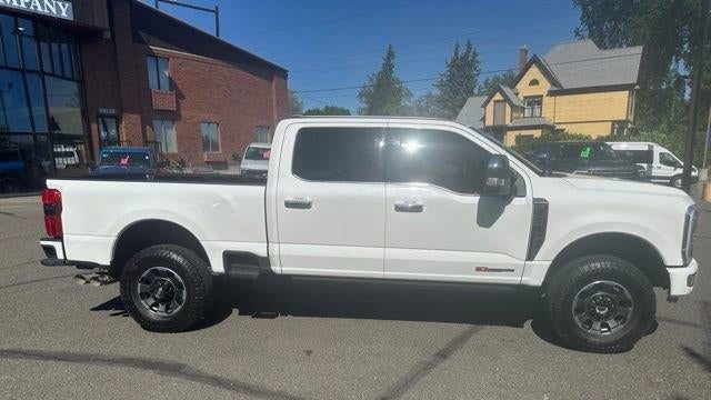 2024 Ford F-350 Super Duty King Ranch