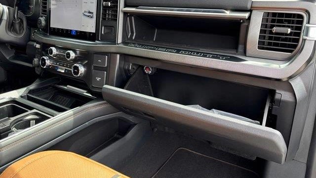 2024 Ford F-350 Super Duty Lariat