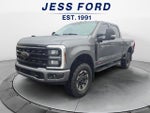 2024 F-350 Super Duty Thumbnail 1