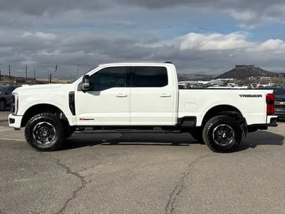 Photo of a 2025 Ford F-350 Super Duty 4X4 Platinum 4DR Crew Cab 6.8 FT. SB SRW Pickup for sale