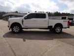2025 F-350 Super Duty Thumbnail 4