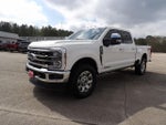 2025 F-350 Super Duty Thumbnail 3