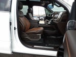 2025 F-350 Super Duty Thumbnail 28