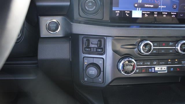 2025 Ford F-350 Super Duty Platinum