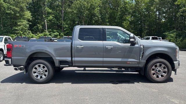 2025 Ford F-350 Super Duty XLT