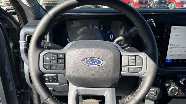 2025 Ford F-350 Super Duty XLT