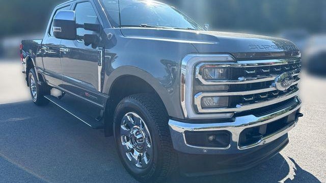 2025 Ford F-350 Super Duty XLT