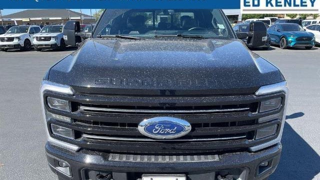 2025 Ford F-350 Super Duty XL