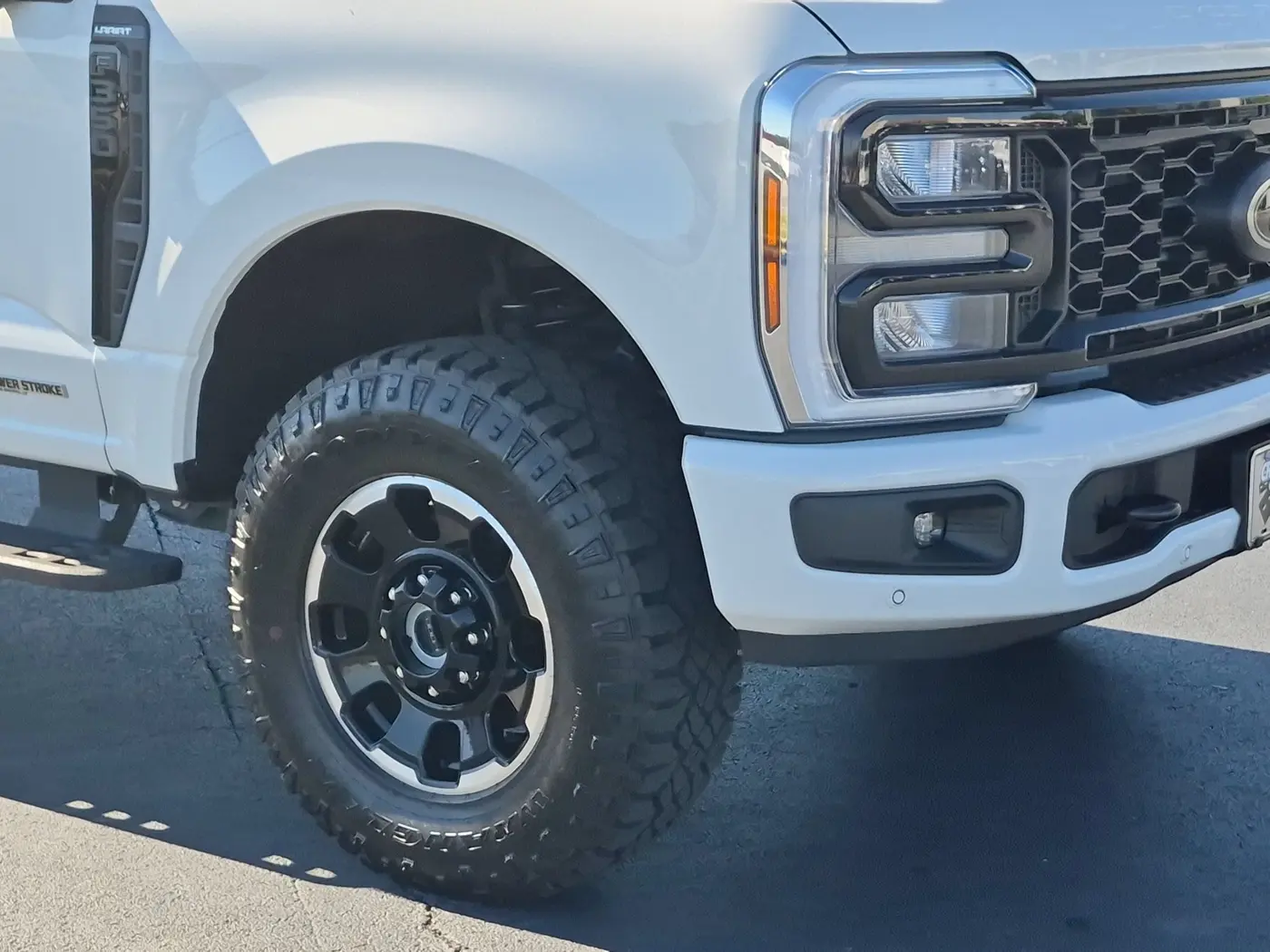 2025 Ford F-350 - $77,811