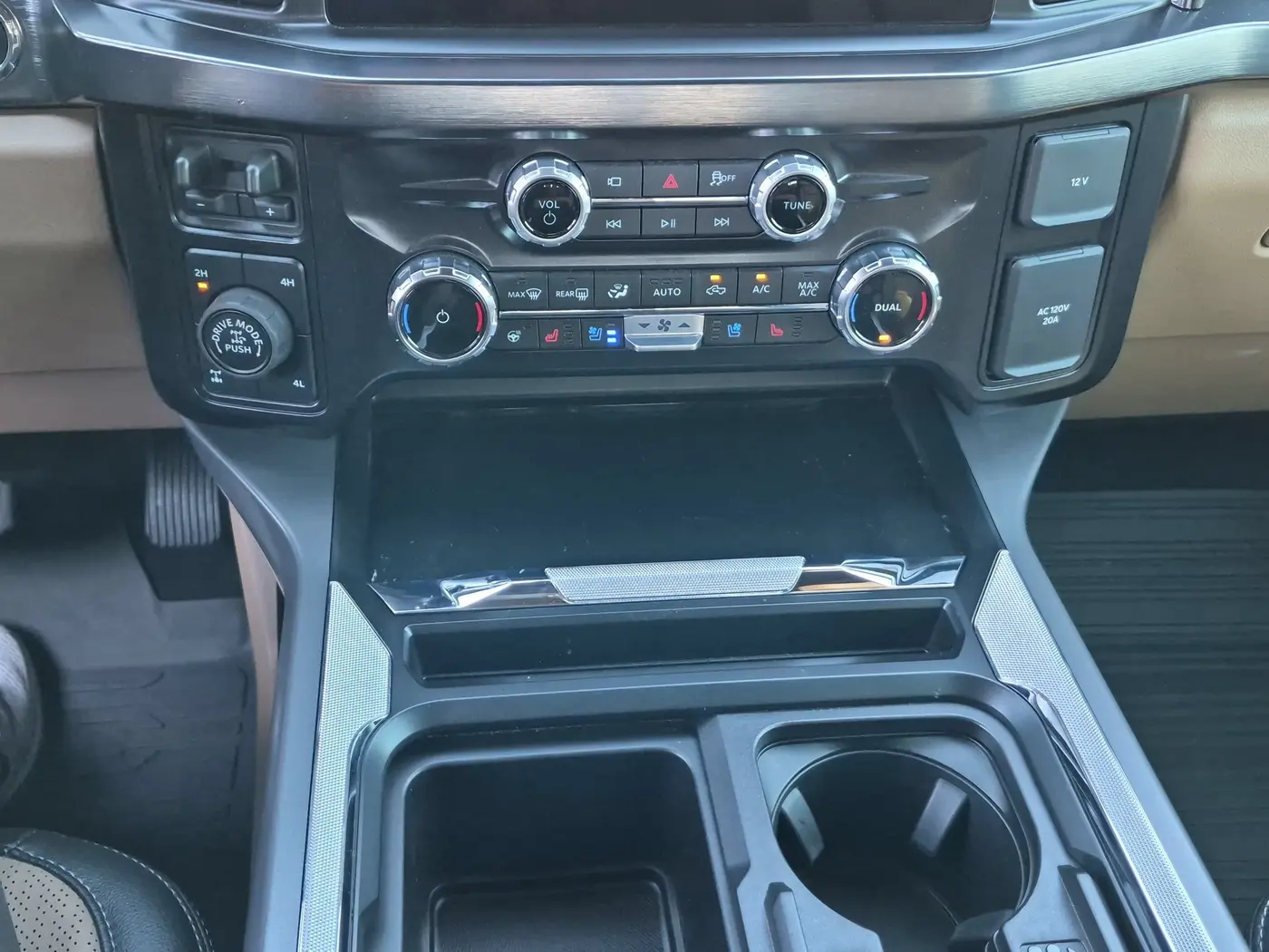 2025 Ford F-350 - $77,811