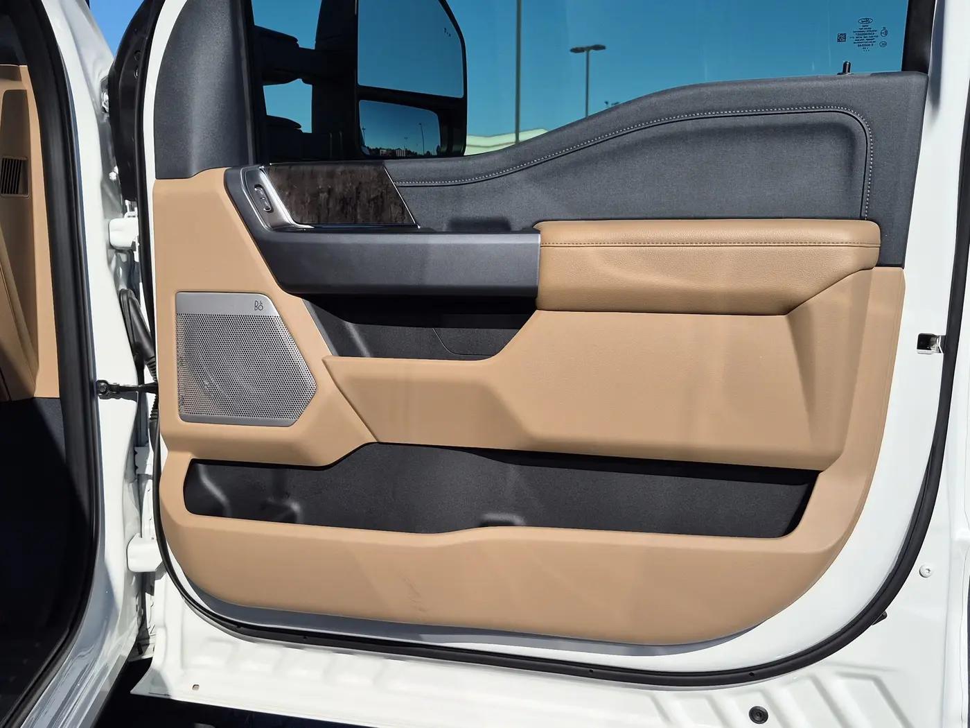 2025 Ford F-350 - $77,811