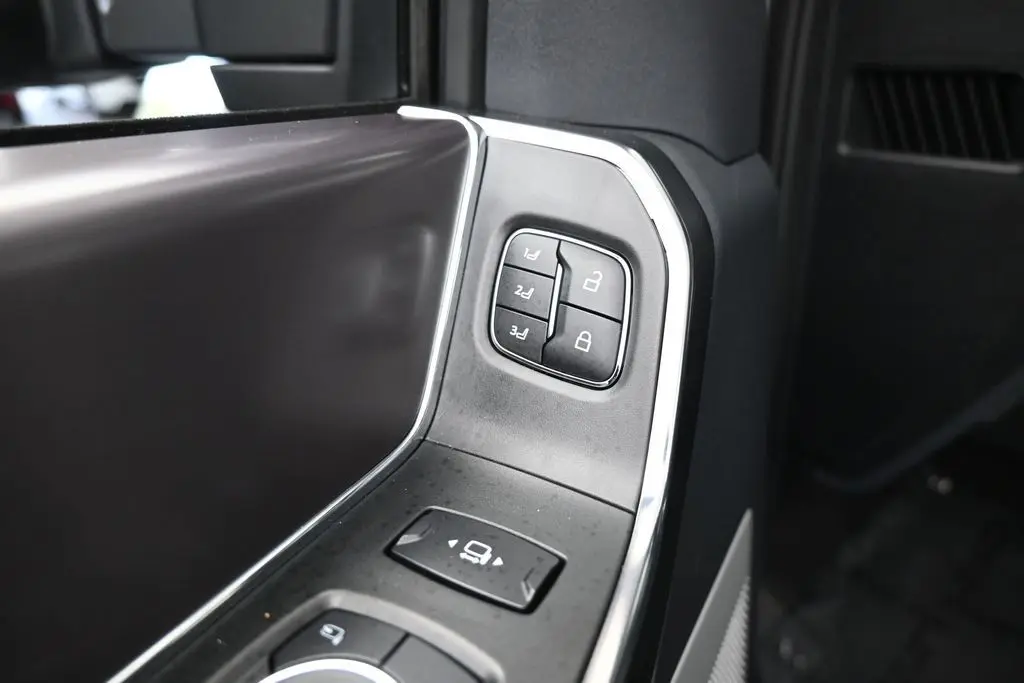 2026 Ford F-350 - $90,721