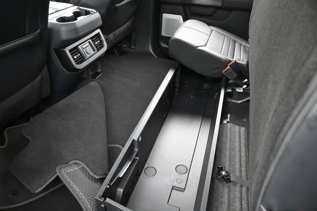 2026 Ford F-350 - $90,721
