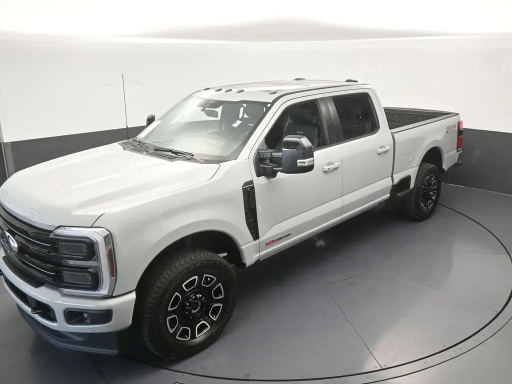 2026 Ford F-350 - $90,721