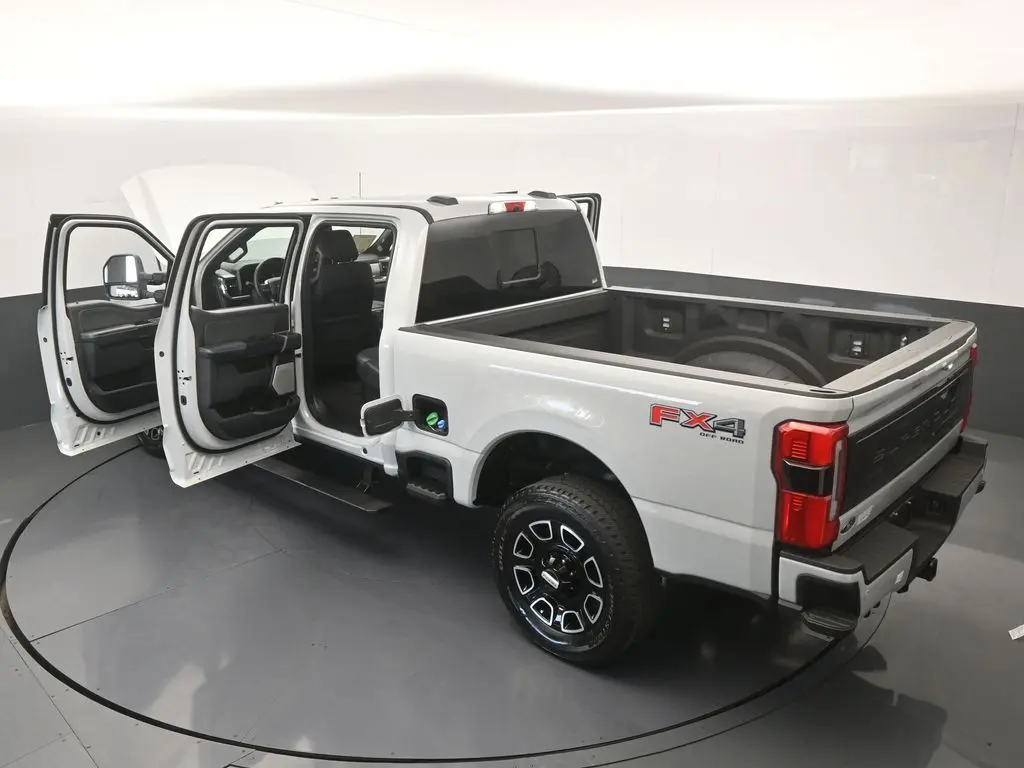 2026 Ford F-350 - $90,721