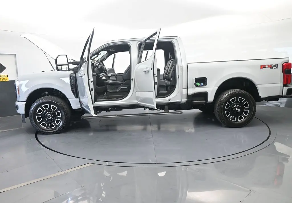 2026 Ford F-350 - $90,721