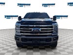 2023 F-350 Super Duty Thumbnail 2