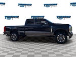 2023 F-350 Super Duty Thumbnail 4