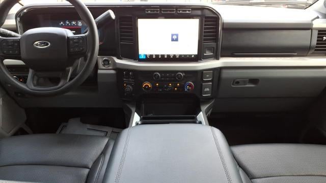 2023 Ford F-350 Super Duty Platinum