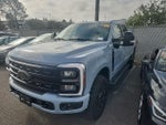 2024 F-350 Super Duty Thumbnail 4