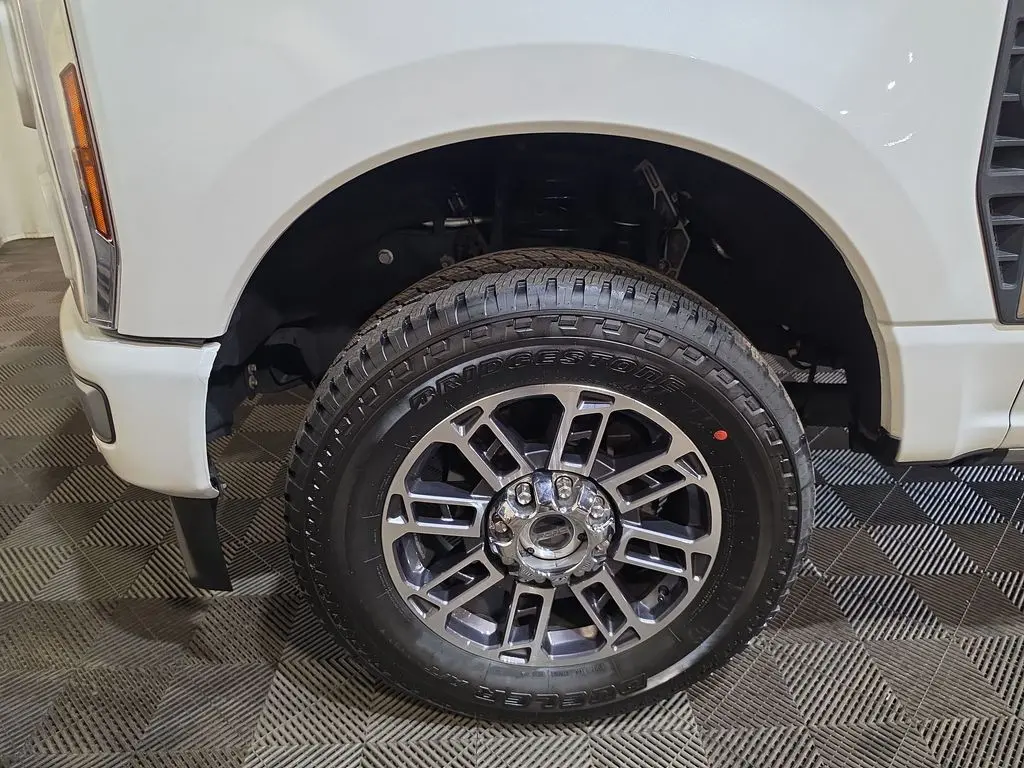 2024 Ford F-350 - $77,579