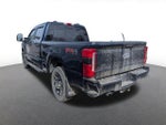 2024 F-350 Super Duty Thumbnail 3