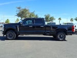 2024 F-350 Super Duty Thumbnail 2