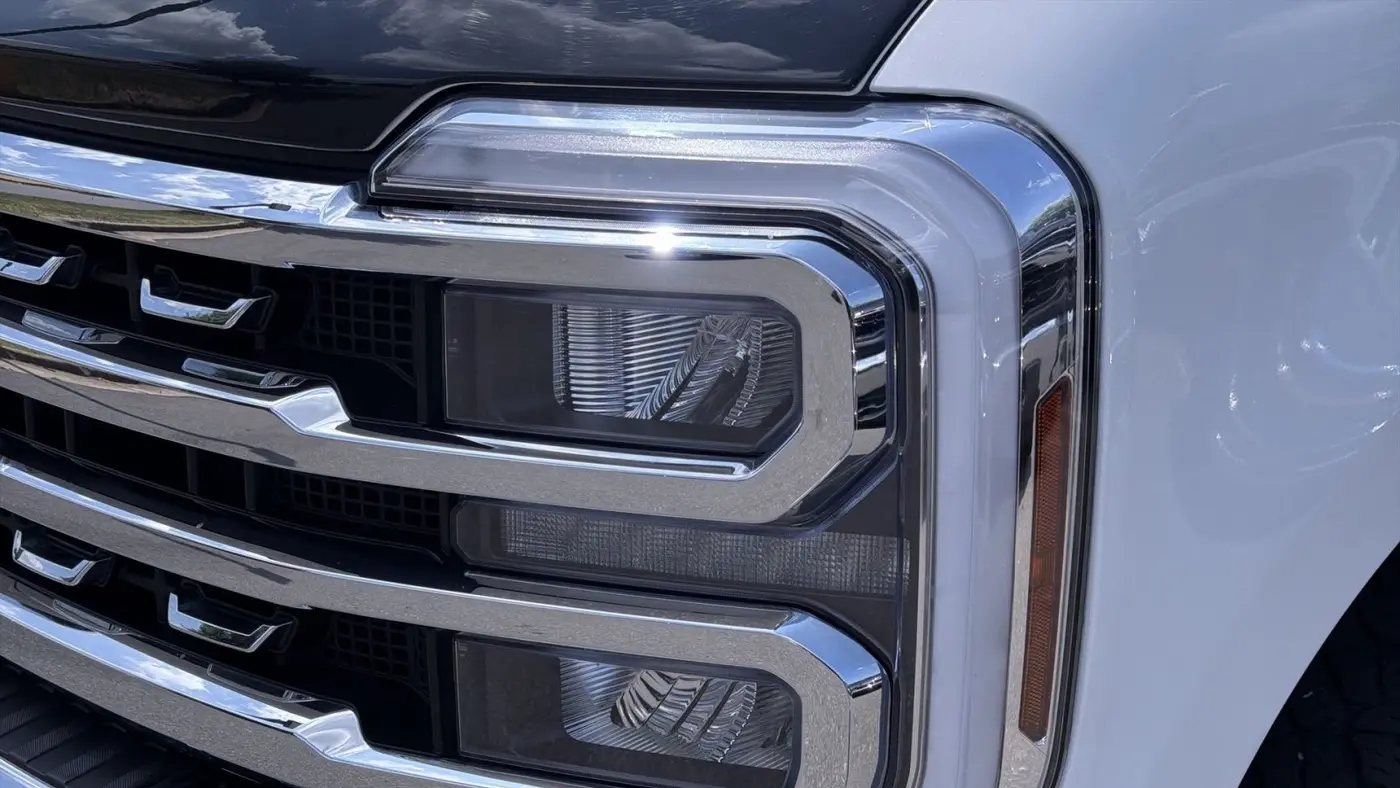 2025 Ford F-350 Super Duty XLT