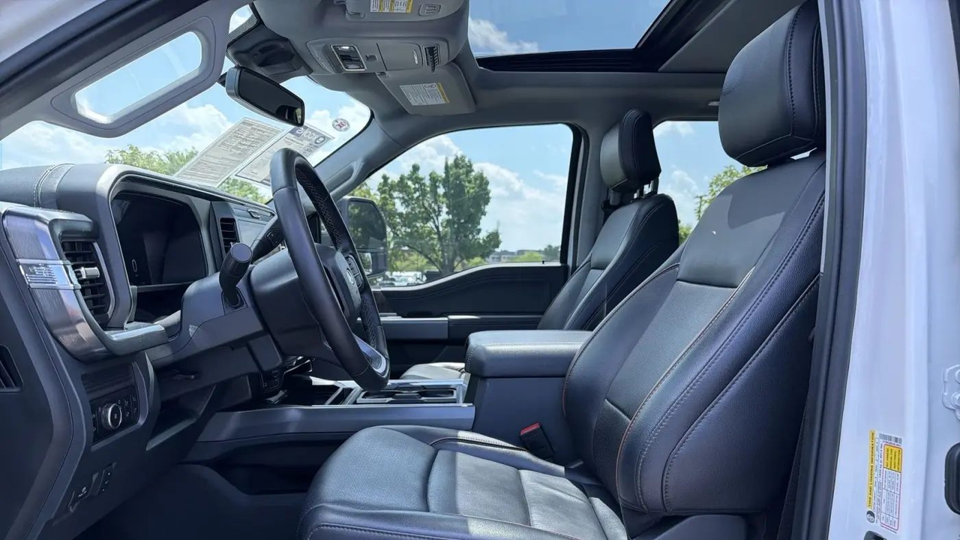 2025 Ford F-350 Super Duty XLT