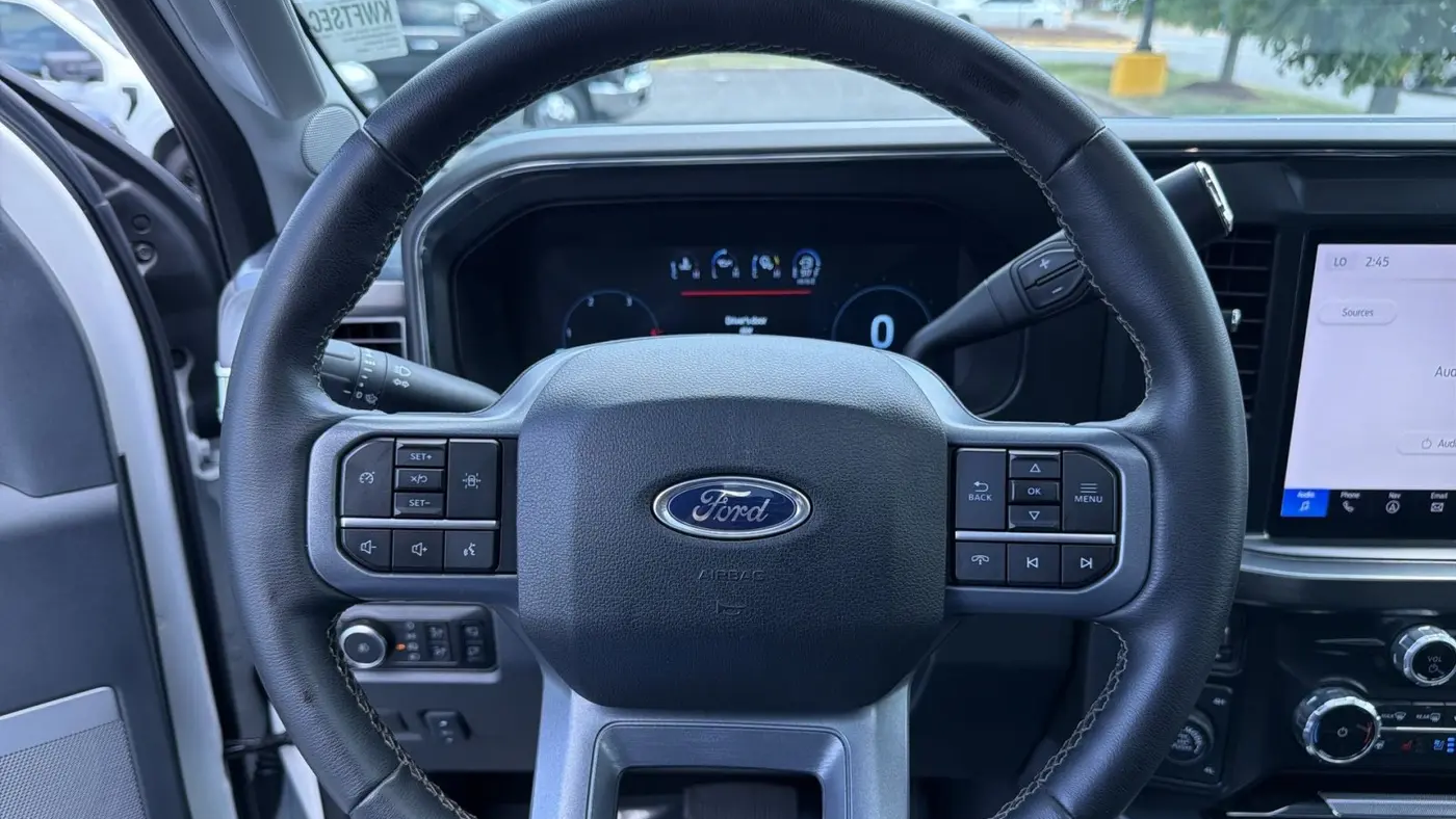 2025 Ford F-350 Super Duty XLT