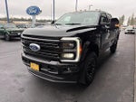 2025 F-350 Super Duty Thumbnail 3