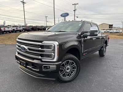 2025 Ford F-350 Super Duty 4X4 Platinum 4DR Crew Cab 6.8 FT. SB SRW Pickup