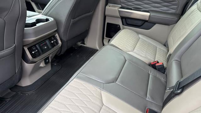 2025 Ford F-350 Super Duty King Ranch