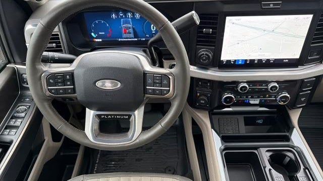 2025 Ford F-350 Super Duty King Ranch