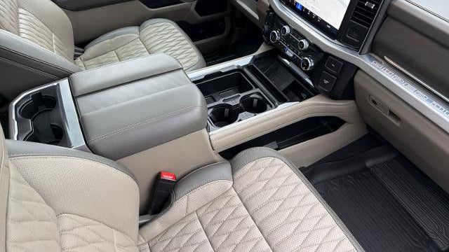 2025 Ford F-350 Super Duty King Ranch