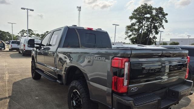 2025 Ford F-350 Super Duty XLT