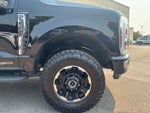 2026 F-350 Super Duty Thumbnail 2