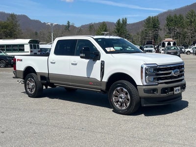 2026 Ford F-350 Super Duty 4X4 King Ranch 4DR Crew Cab 6.8 FT. SB SRW Pickup