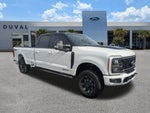 2023 F-350 Super Duty Thumbnail 2
