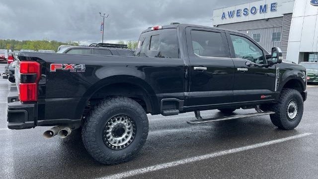 2023 Ford F-350 Super Duty King Ranch