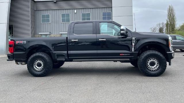 2023 Ford F-350 Super Duty King Ranch