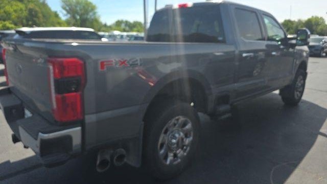 2023 Ford F-350 Super Duty XLT