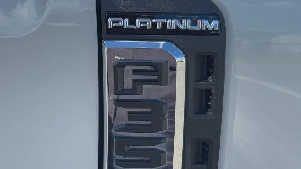 2024 Ford F-350 Super Duty Lariat