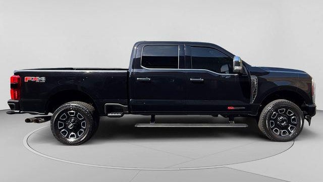2024 Ford F-350 Super Duty XLT