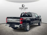 2024 F-350 Super Duty Thumbnail 2