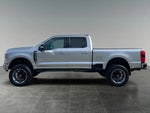2024 F-350 Super Duty Thumbnail 3