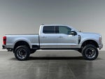 2024 F-350 Super Duty Thumbnail 6