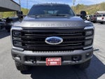 2025 F-350 Super Duty Thumbnail 3