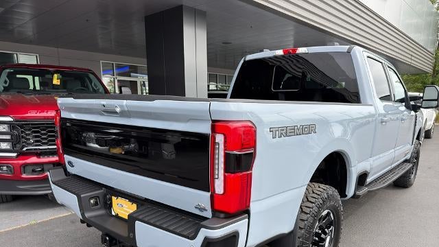 2025 Ford F-350 Super Duty King Ranch